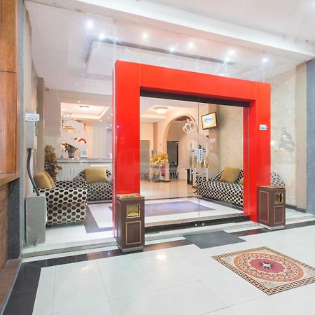 Oyo 663 Hotel Sejati Balikpapan  Exteriör bild
