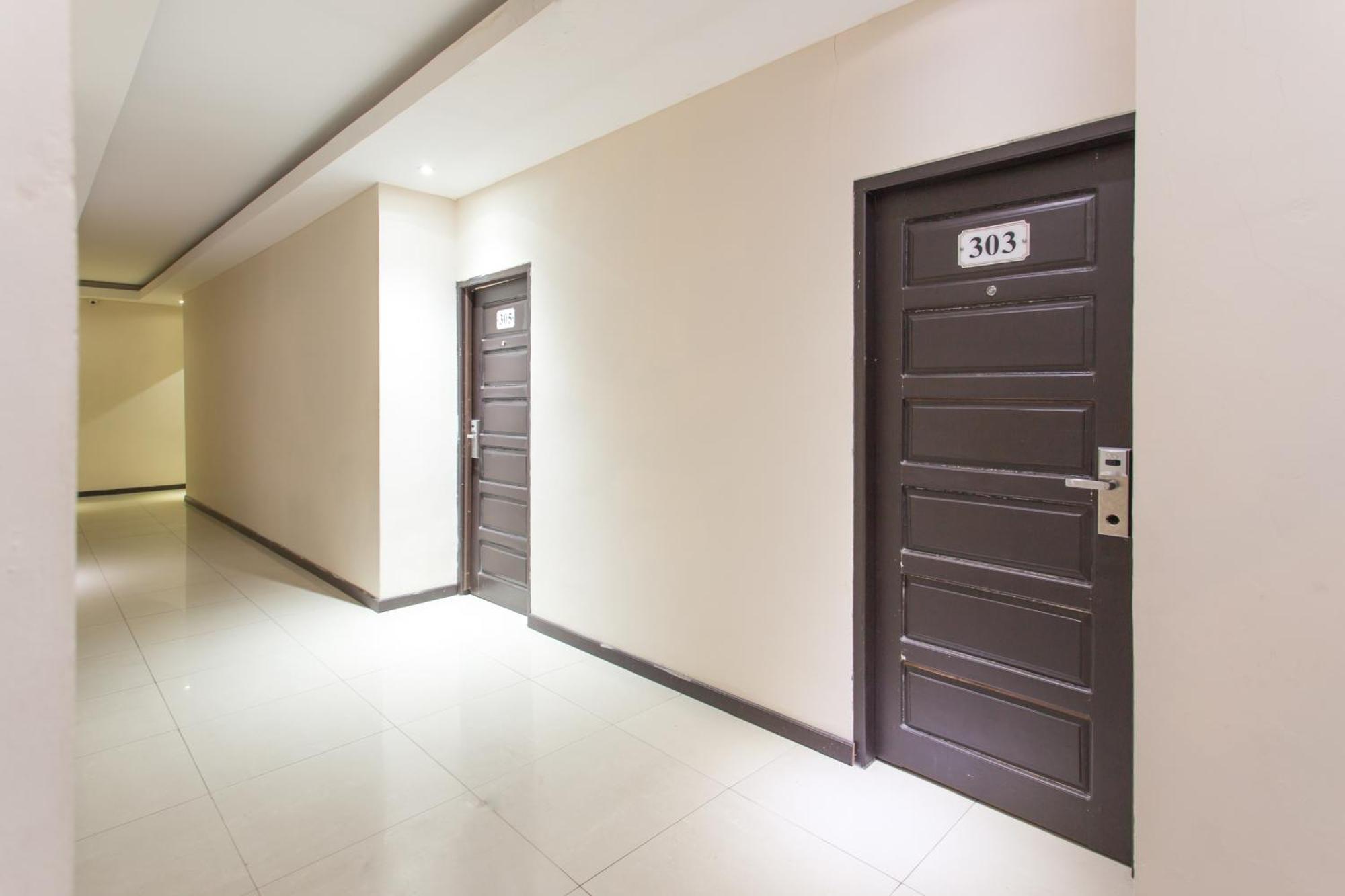 Oyo 663 Hotel Sejati Balikpapan  Exteriör bild